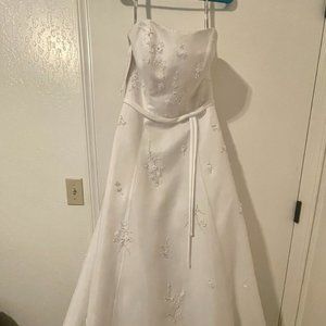 Alfred Angelo Wedding Dress